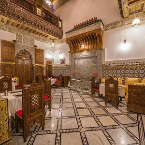 Pensión Ouliya